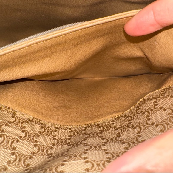 CELINE Macadam Blason Triomphe Leather Shoulder Bag - Picture 14 of 14